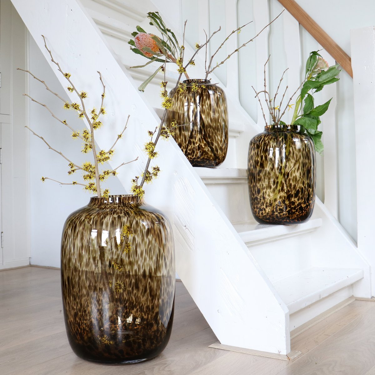 Vase the World - Vaas - Artic Cheetah