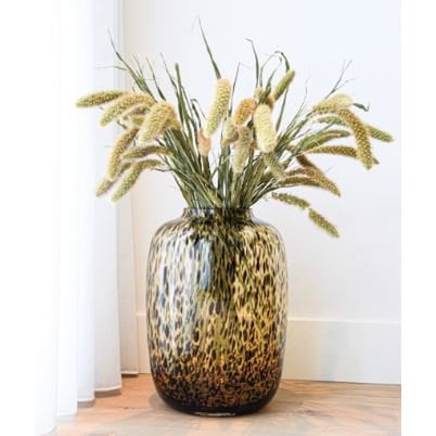 Vase the World - Vaas - Artic Cheetah