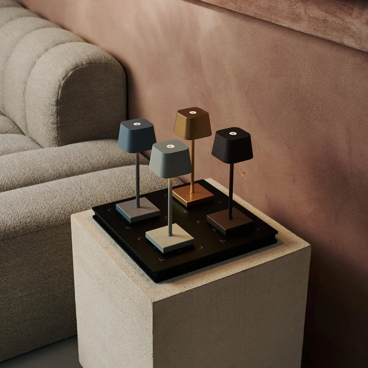 Tavellio-Amsterdam - Sarphati Mini Mouse Grijs Draadloze tafellamp | Oplaadbaar en dimbaar