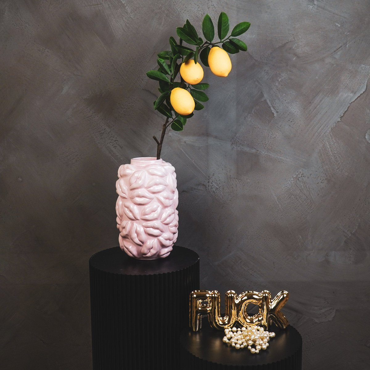 Housevitamin - Vaas - Kisses - Keramiek - Lichtroze - 17x17x27cm