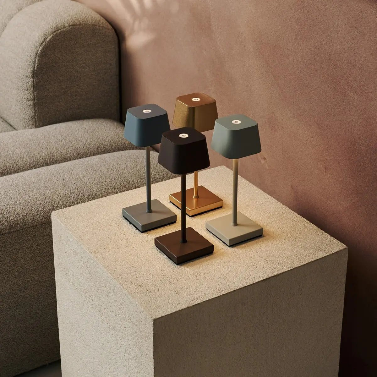 Tavellio-Amsterdam - Sarphati Mini Mouse Grijs Draadloze tafellamp | Oplaadbaar en dimbaar