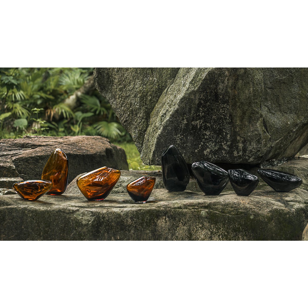 Element Accessories - Innovatieve designvaas, kiezelachtige organische vorm, KOOKY21AM