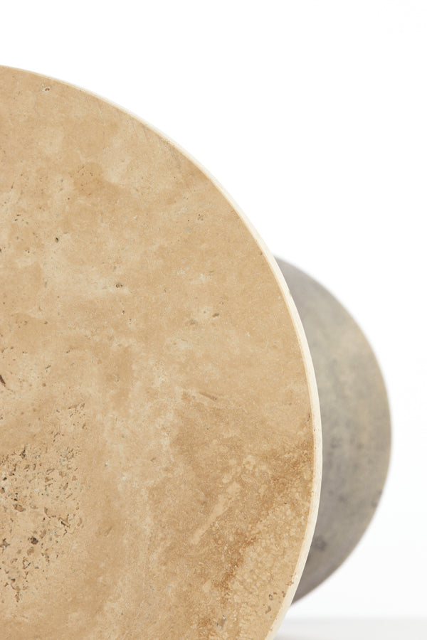 Light & Living - Bijzettafel 'Ynez' (Travertine Sand & Antique Bronze)